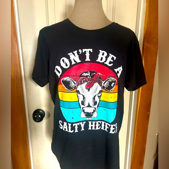 Tee - Picture 1 of 5